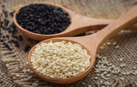 6 Surprising Health Benefits of Black Sesame Seeds You’ve Never Known Before